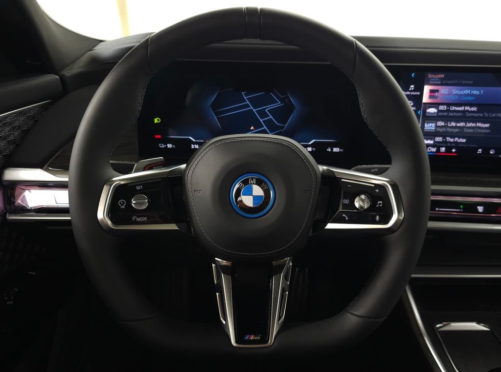 Used 2026 Black Sapphire Metallic BMW xDrive60 image 21