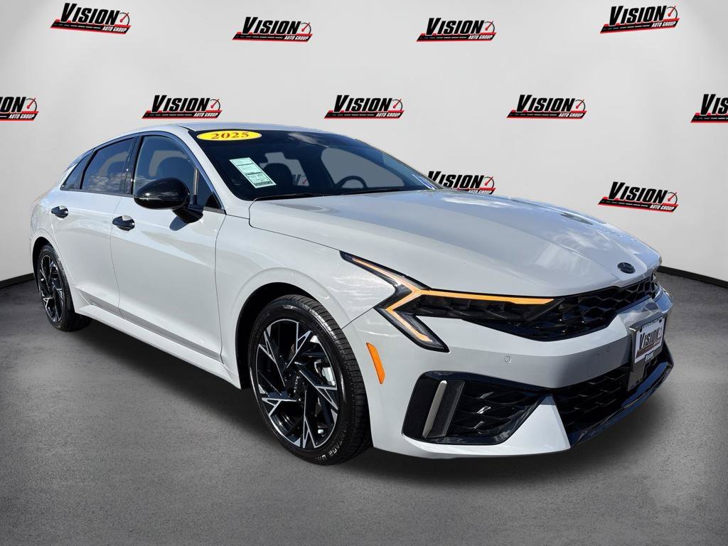 Used 2025 Gray Kia GT-Line image 3
