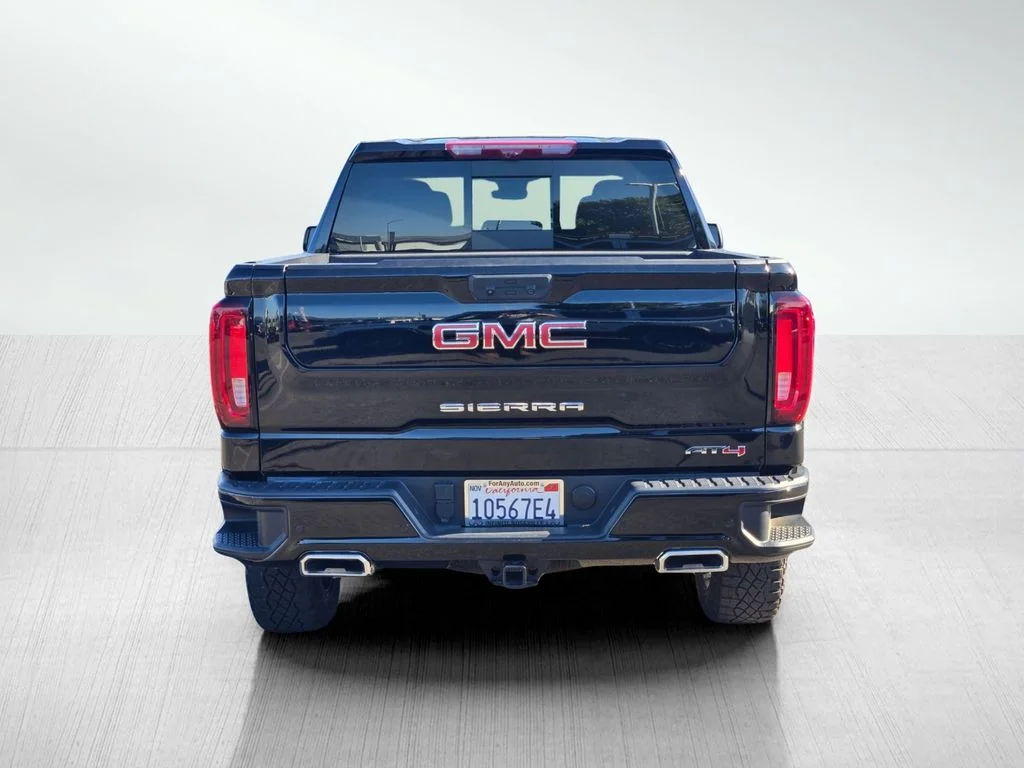 Used 2025 Onyx Black GMC AT4 image 5