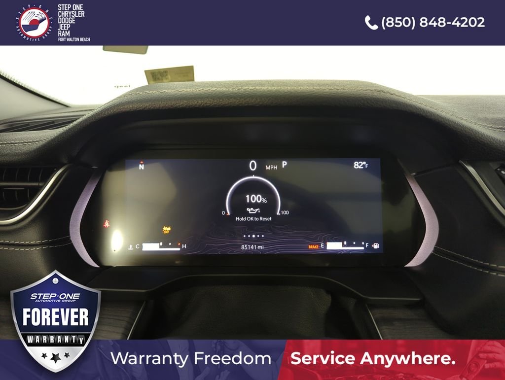 Used 2022 Gray Jeep Limited image 40