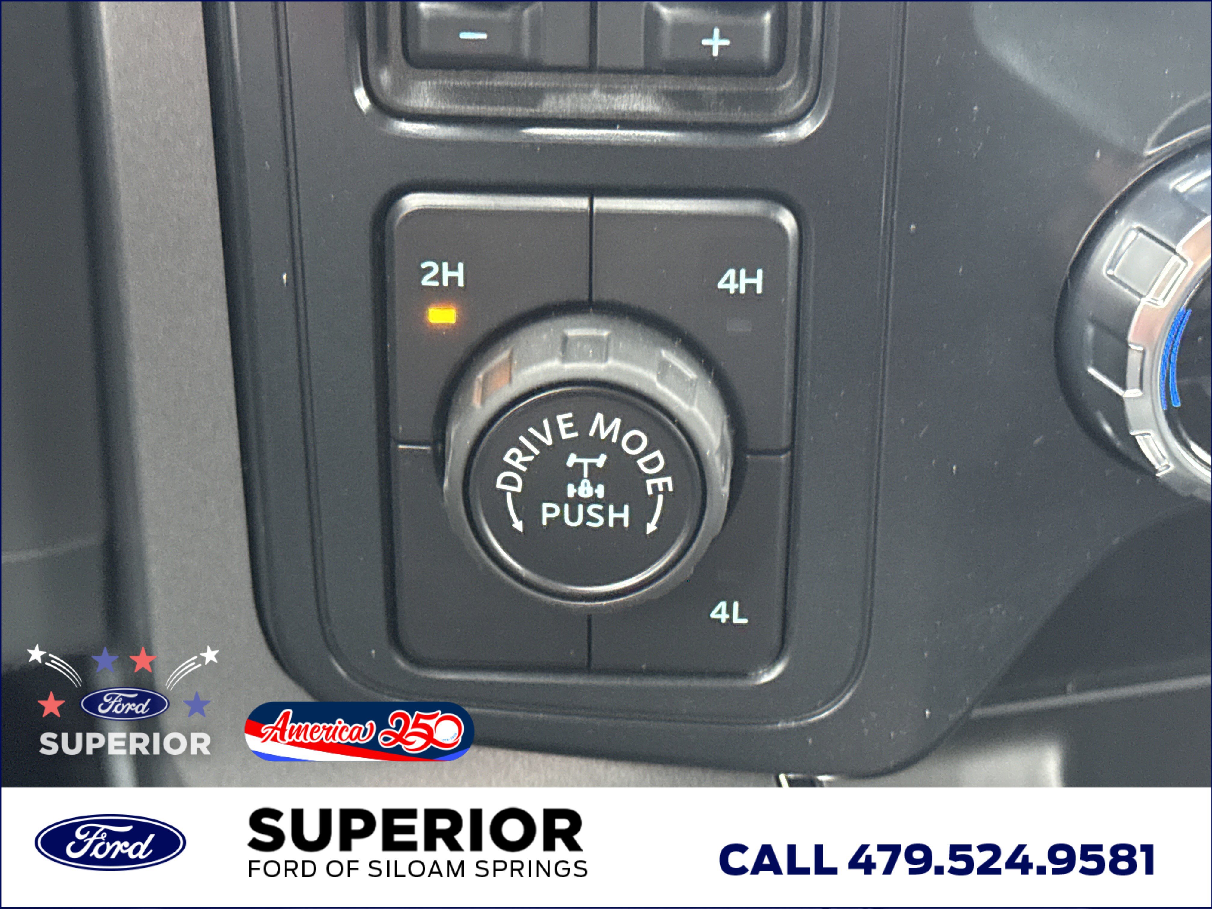 New 2026 Oxford White Ford XLT 4WD image 21