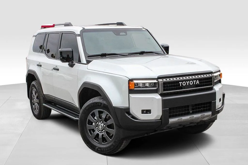 Used 2025  Toyota Base image 2