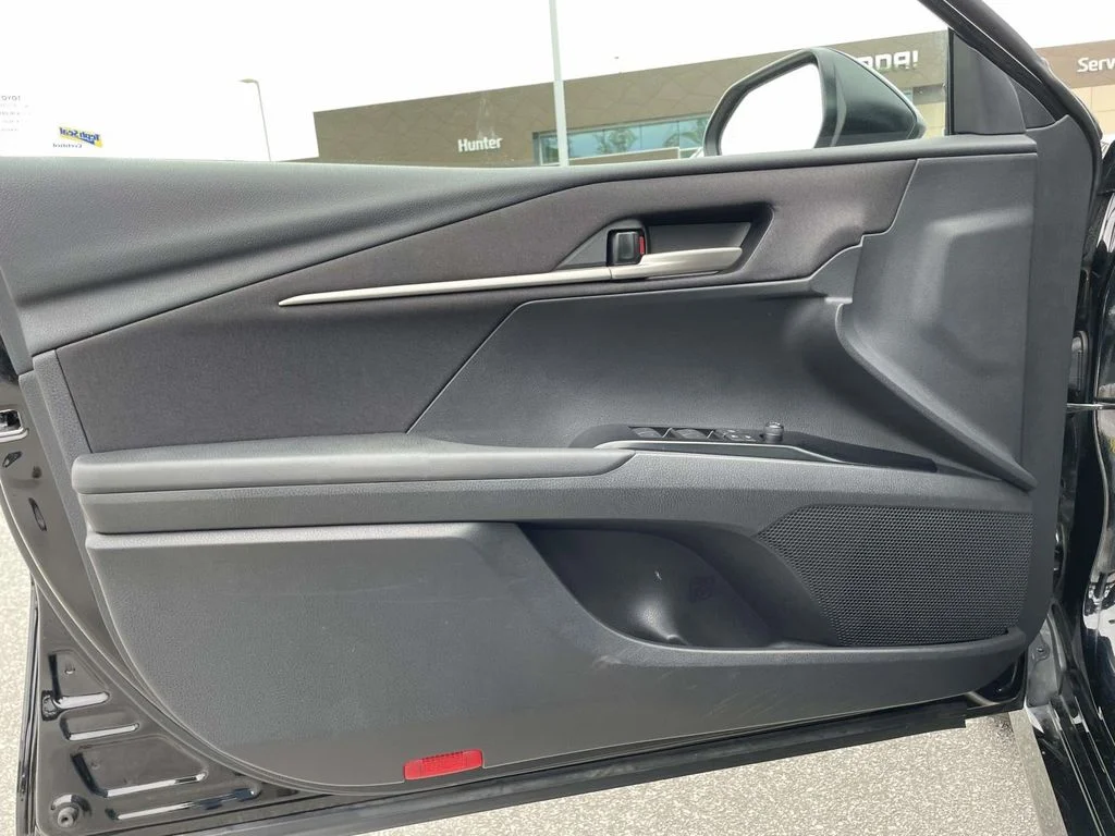 Used 2025 Midnight Black Metallic Toyota LE image 6