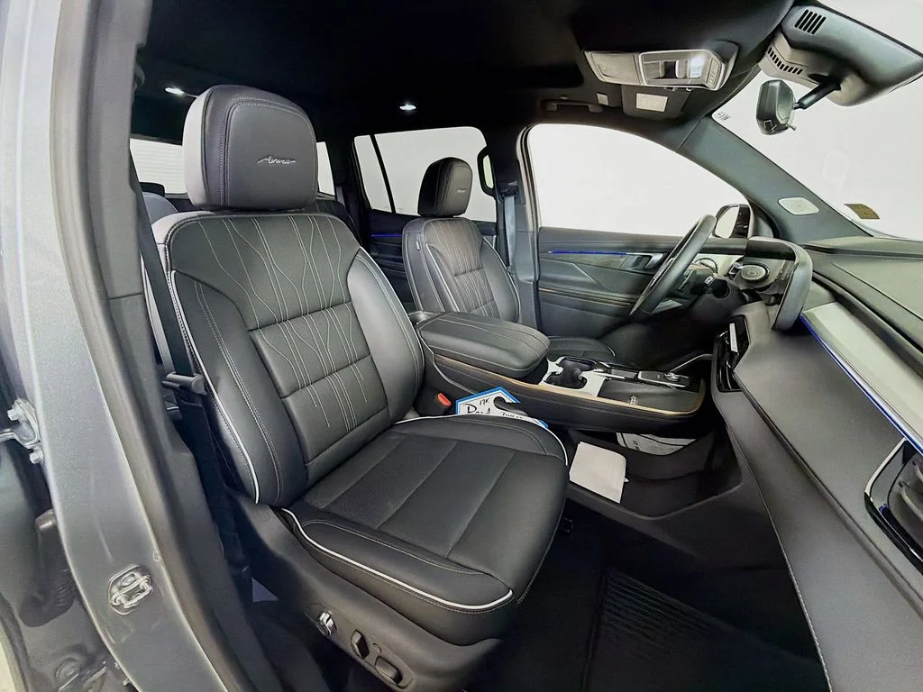 Used 2026 Gray Buick Avenir image 27