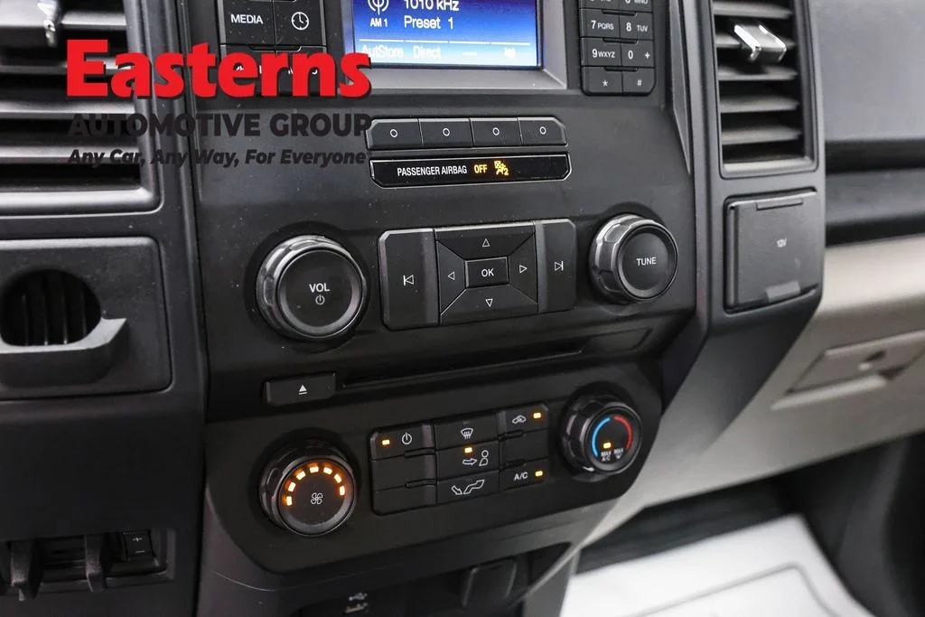 Used 2016 White Ford XL image 20