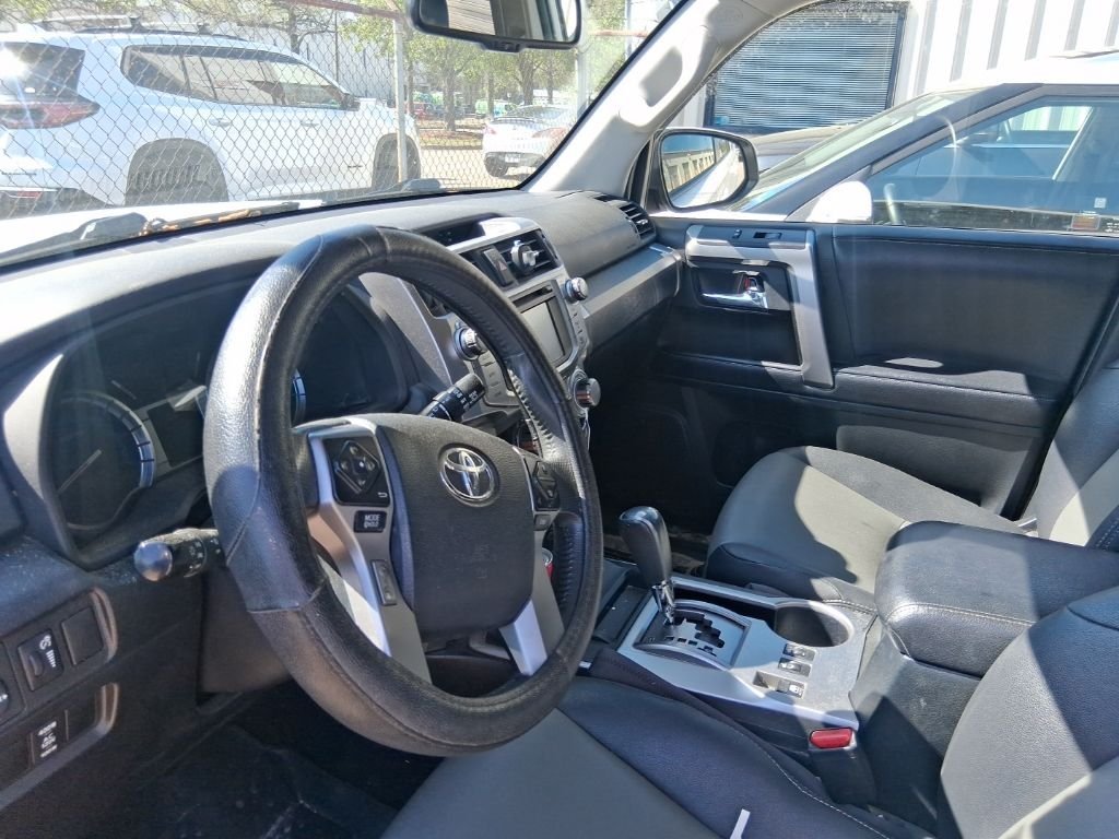 Used 2018 White Toyota SR5 Premium image 14