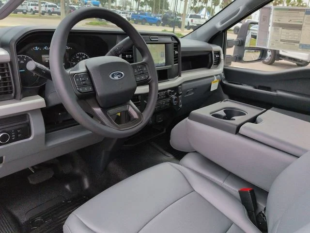 New 2026 Oxford White Ford F-250® XL image 16