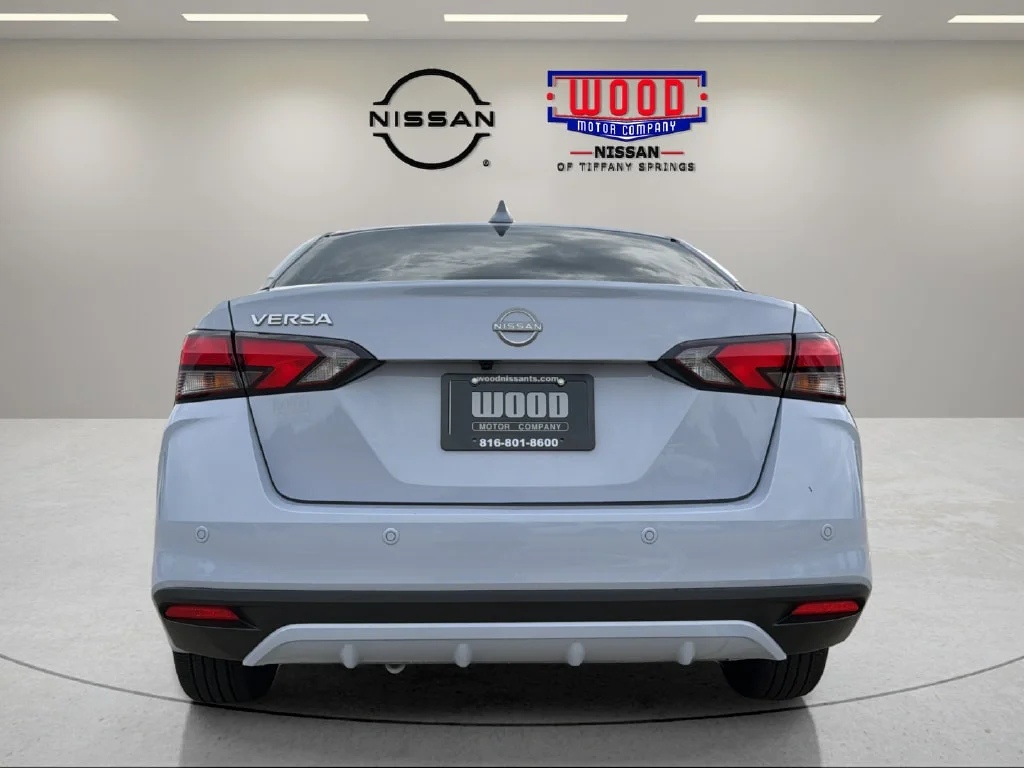 Used 2025 Gray Sky Pearl Nissan 1.6 SV image 3