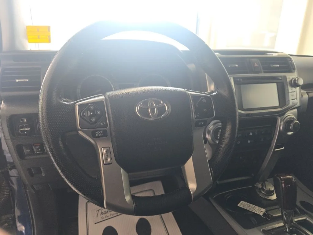 Used 2017 Nautical Blue Metallic Toyota Limited image 12