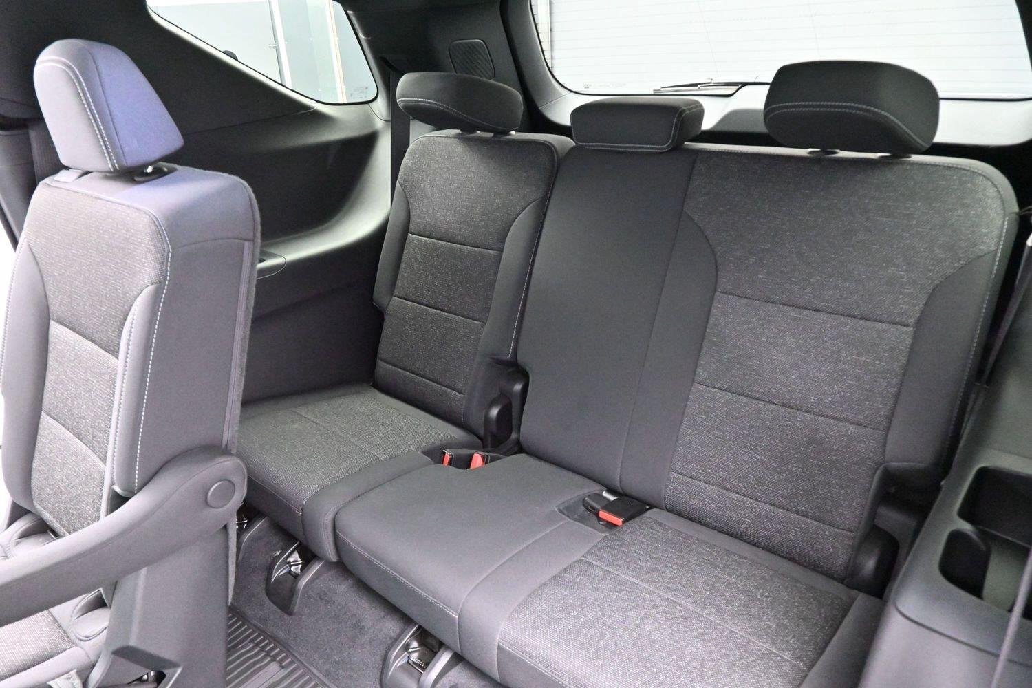 Used 2024 Lakeshore Blue Metallic Chevrolet LT image 29