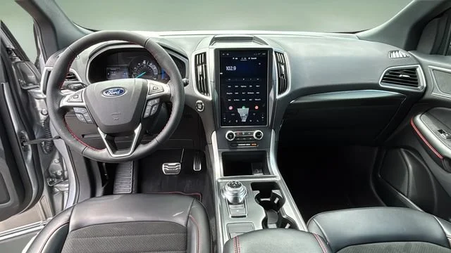 Used 2023 Silver Ford ST-Line image 18