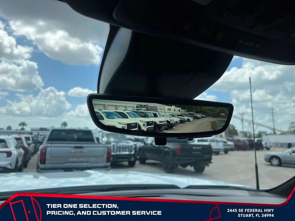 New 2026 Glacier White Tricoat GMC Denali Ultimate image 33