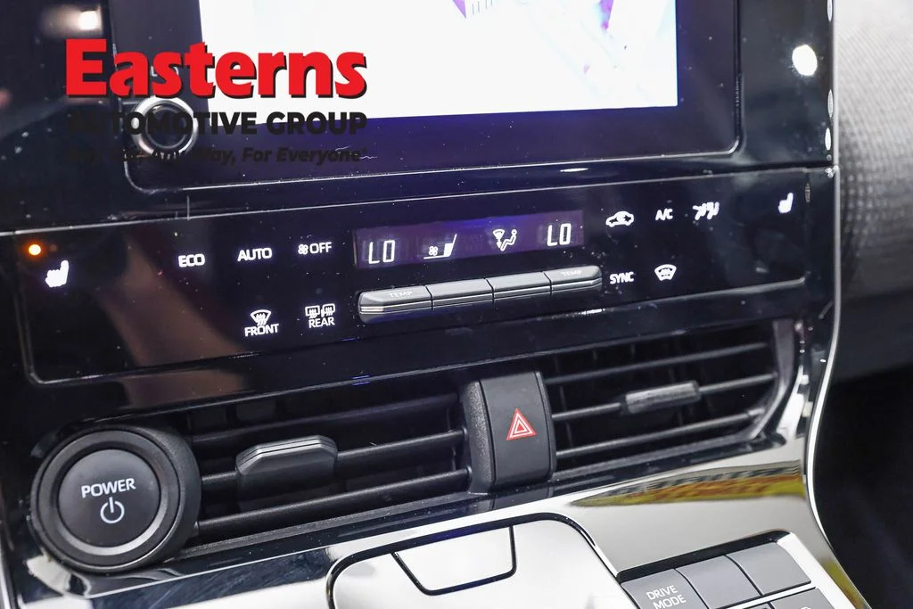 Used 2023 White Subaru Premium image 19