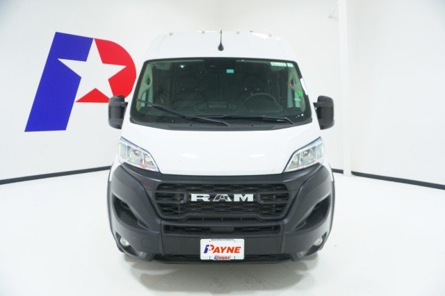 Used 2025 WHITE Ram Tradesman image 2
