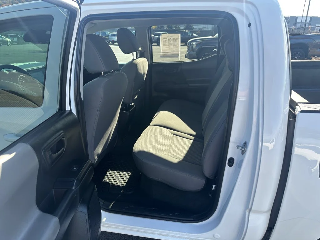 Certified Used 2021 White Toyota SR image 15