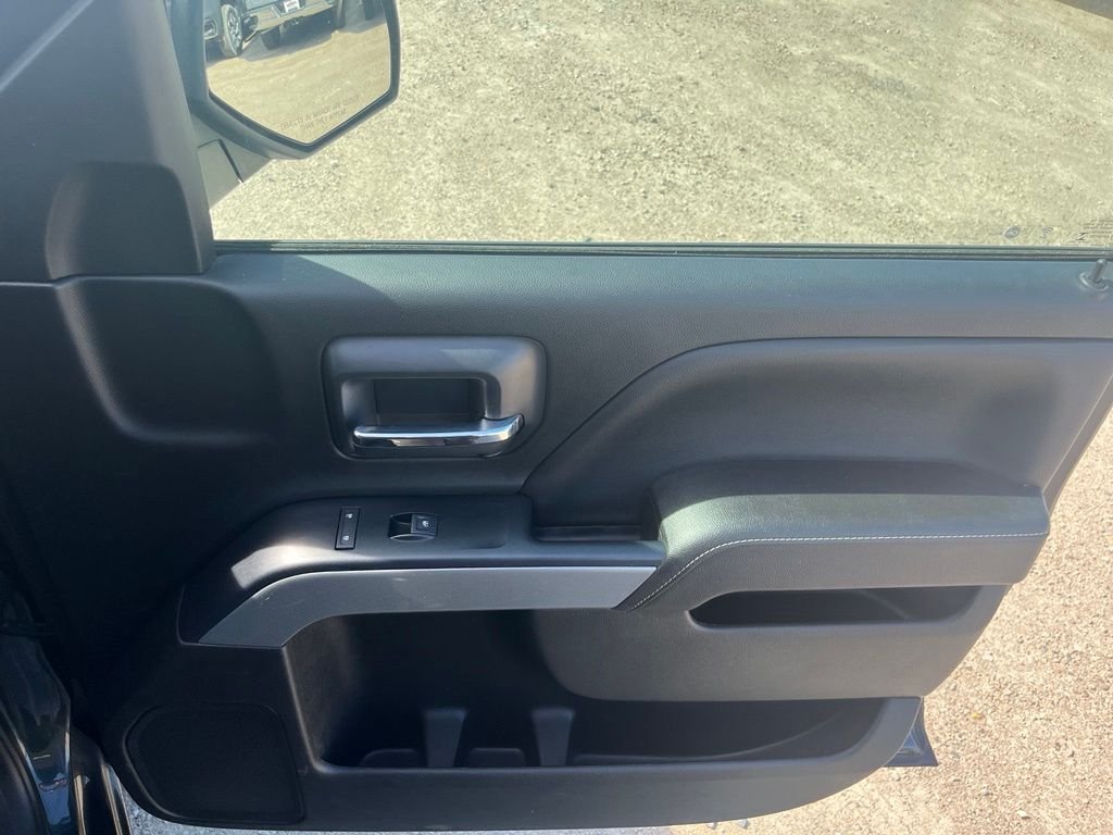 Used 2017 Graphite Metallic Chevrolet LT LT2 image 34