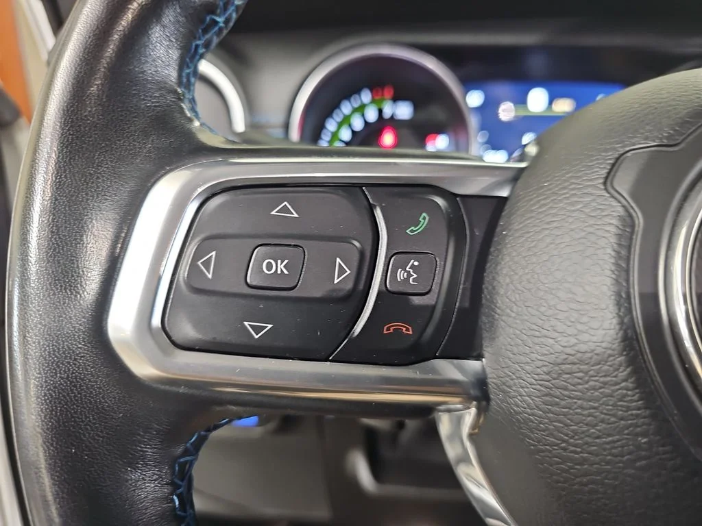 Used 2021 White Jeep Unlimited Rubicon 4xe image 19