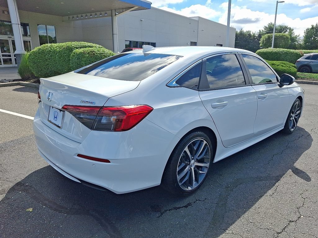 Certified Used 2024 Platinum White Pearl Honda 1.5T 4D TOURING image 40