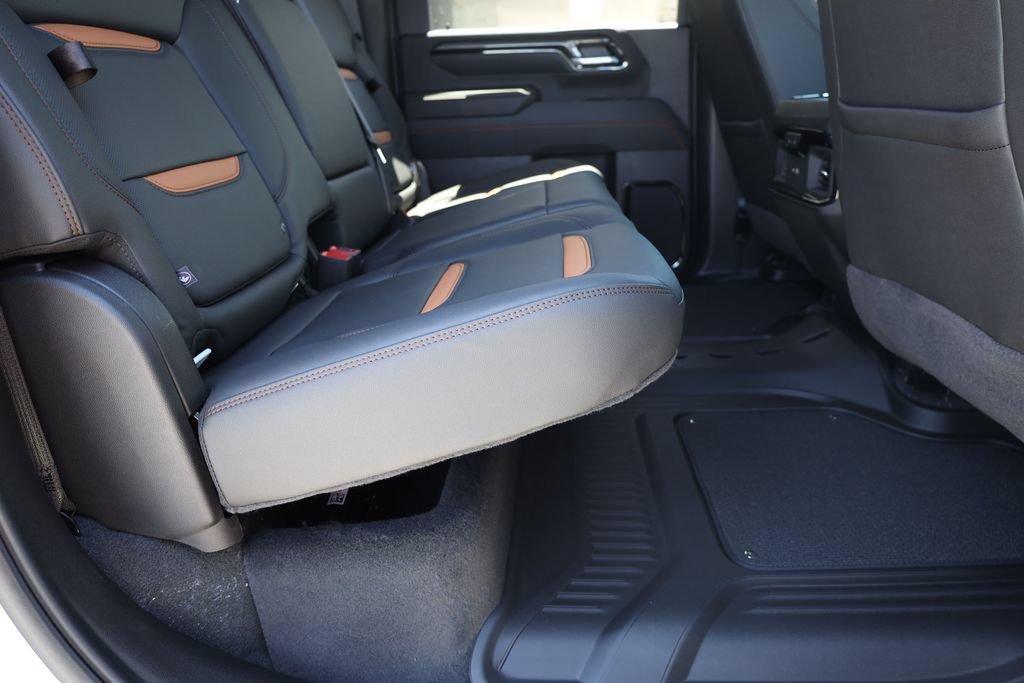 2026 GMC Sierra 3500HD AT4 - Photo 17