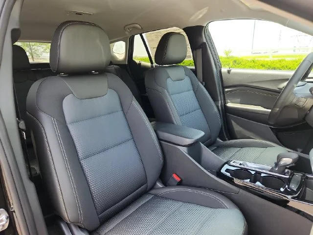 New 2026 Mosaic Black Metallic Chevrolet LT image 14