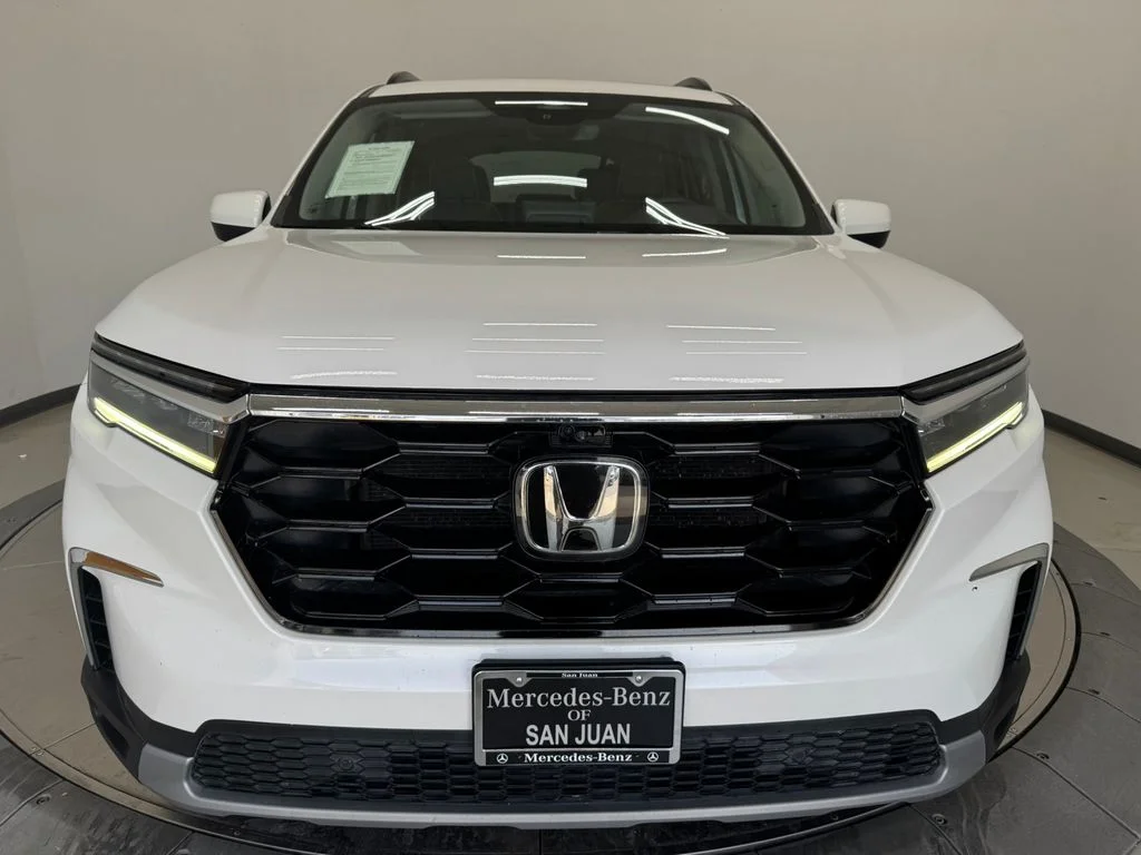 Used 2023 Platinum White Pearl Honda Elite image 14