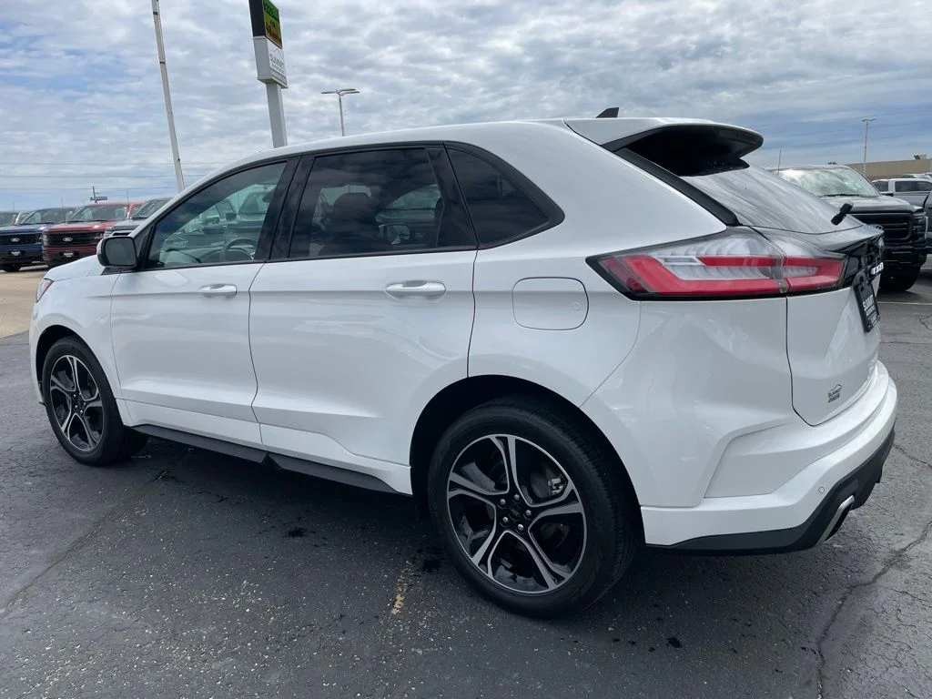 Used 2023 White Metallic Ford ST image 6