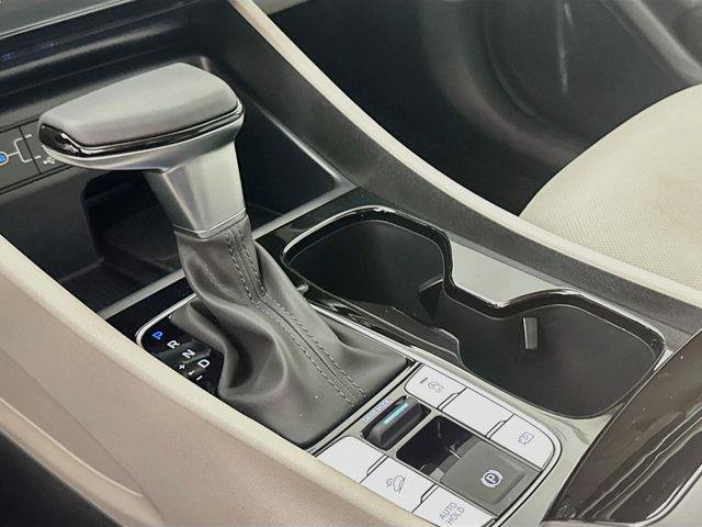 New 2026 Silver Hyundai SEL Premium FWD image 27