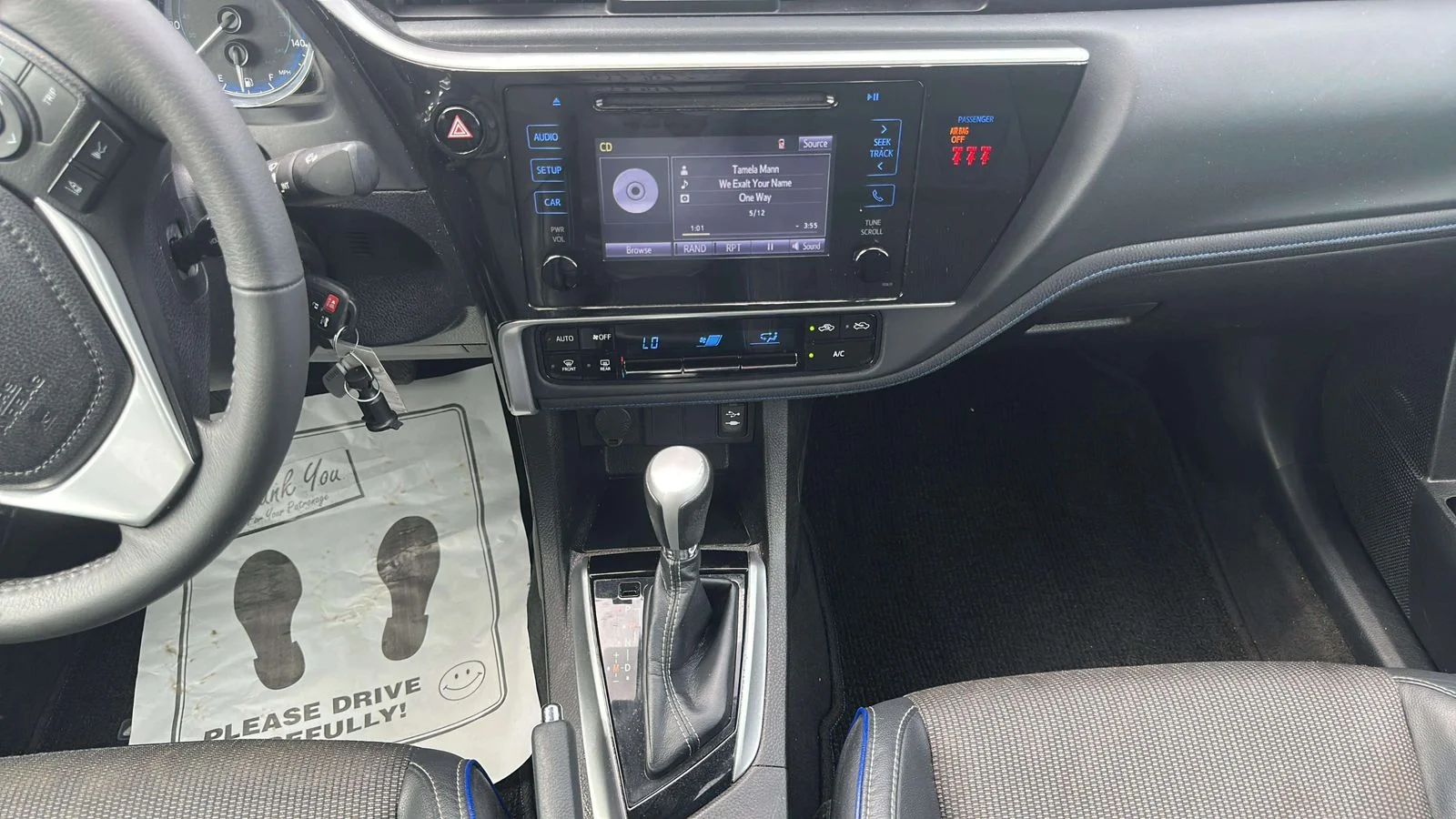 Used 2018 Red Toyota SE image 11