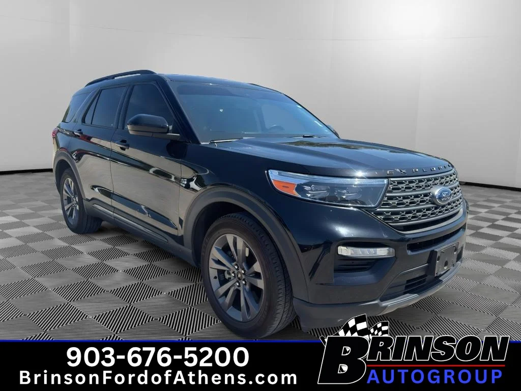 Used 2023 Agate Black Metallic Ford XLT image 3