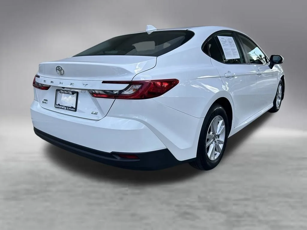 Used 2025 White Toyota LE image 3
