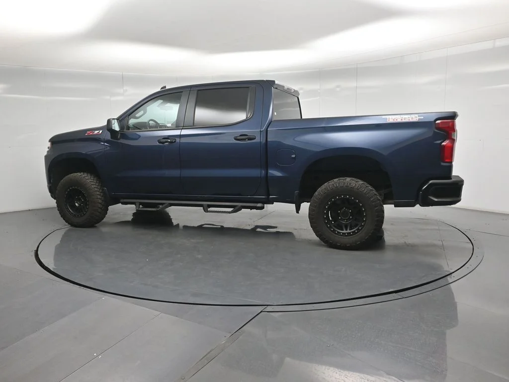 Used 2020 Blue Chevrolet LT Trail Boss image 6