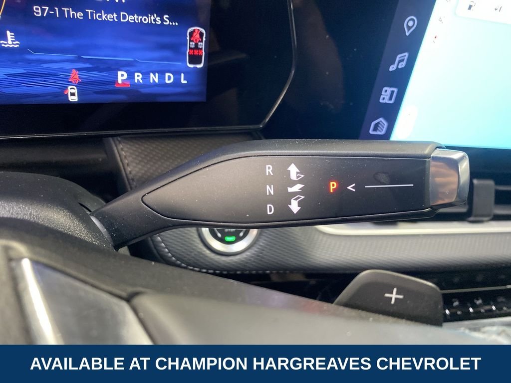 Used 2025 Black Metallic Chevrolet LT image 21