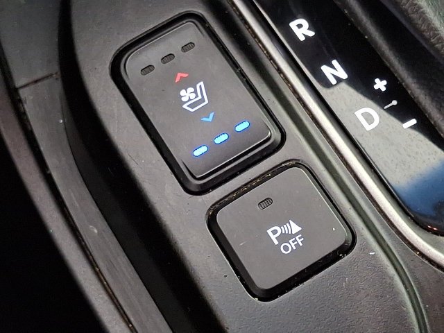 Used 2015 Gray Hyundai Limited image 29
