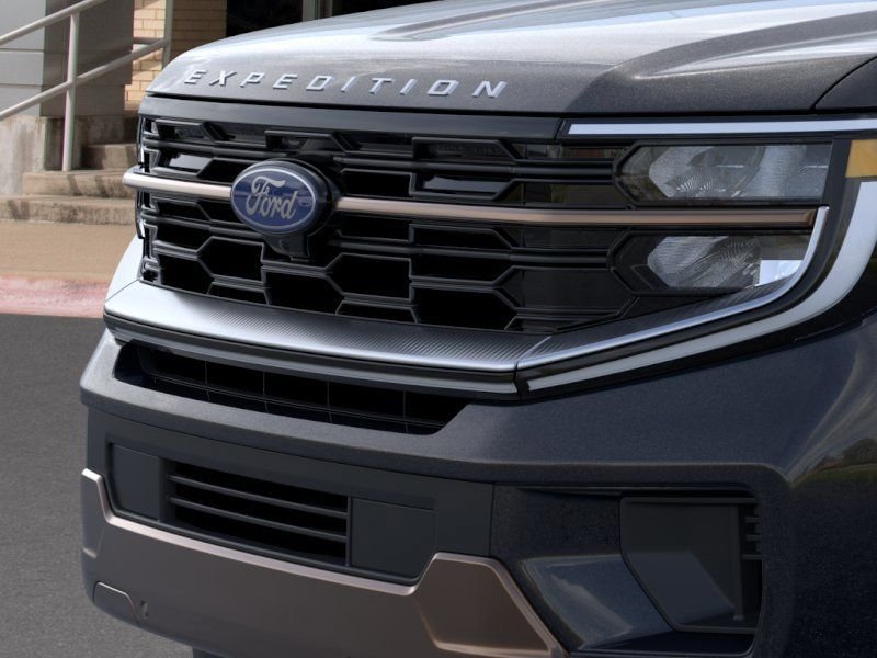 New 2026 Agate Black Metallic Ford King Ranch® image 18