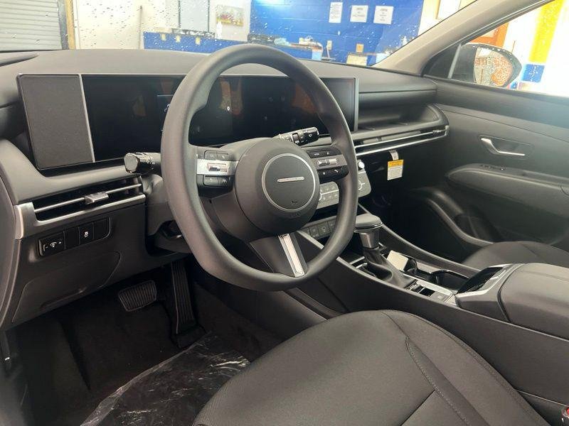 New 2026 White Hyundai SE AWD image 18