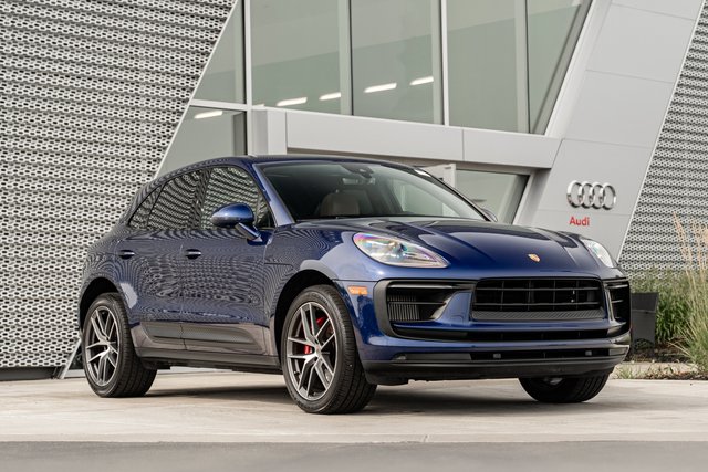 2022 Porsche Macan S