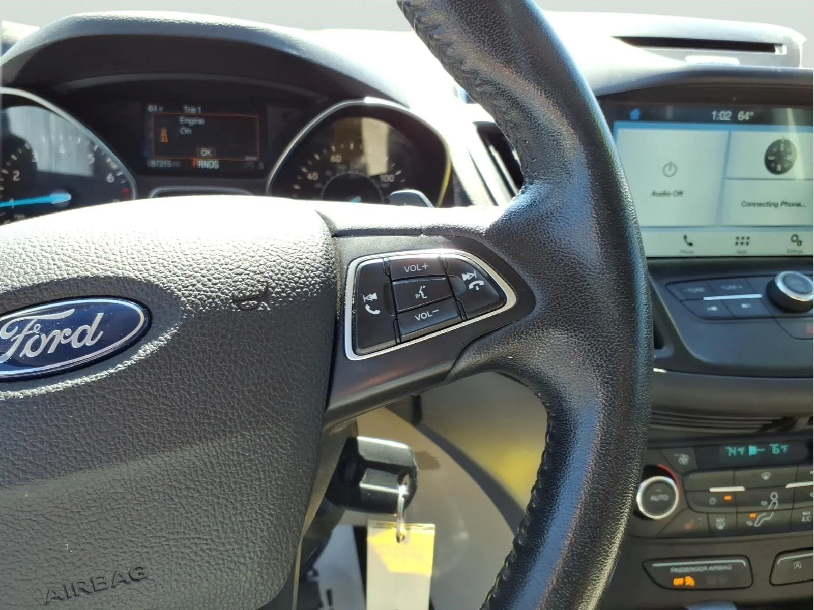 Used 2017 Oxford White Ford SE image 16