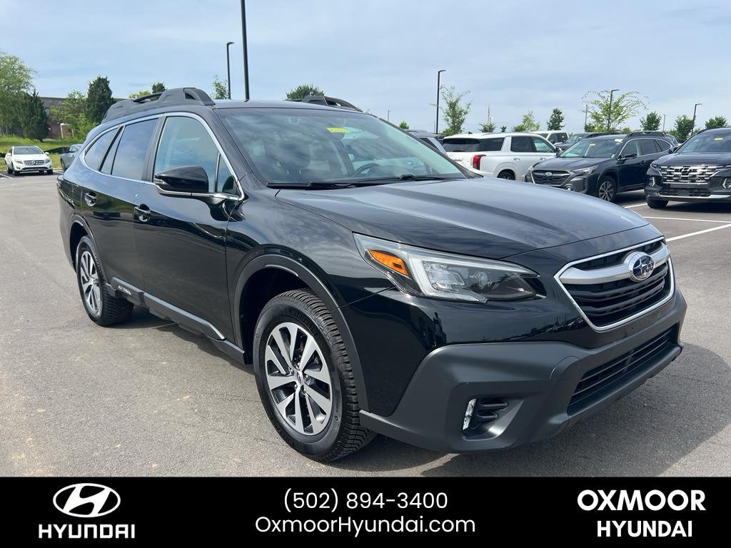 2020 Subaru Outback Premium's photo