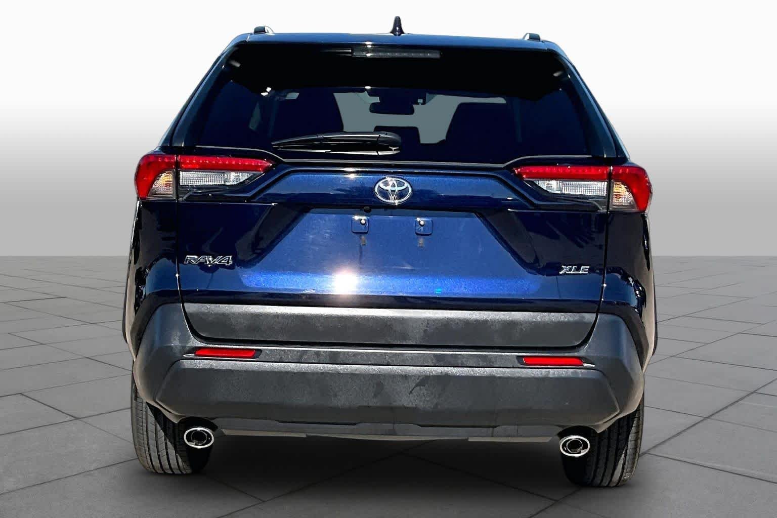 Used 2025 Blueprint Toyota XLE image 5