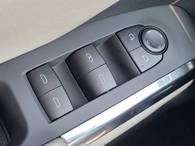 2026 Chevrolet Traverse LT - Photo 31