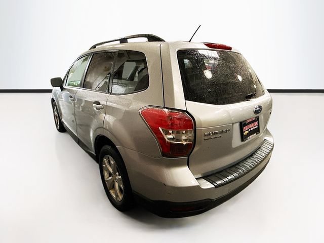 Used 2014  Subaru 2.5i Premium image 8