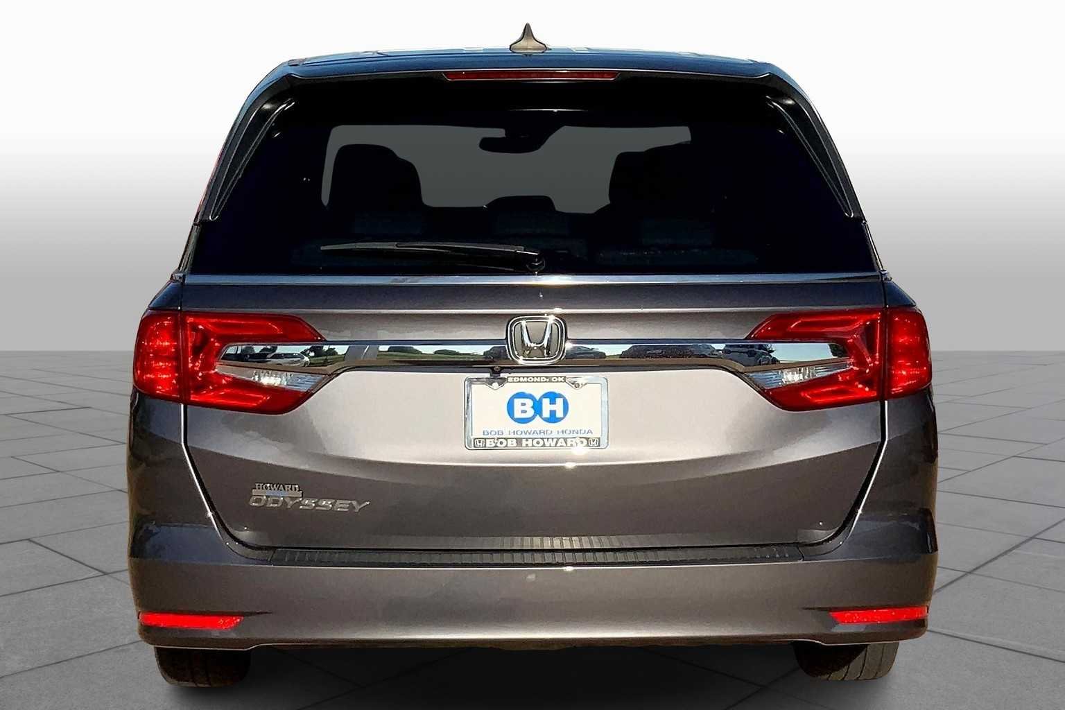 Used 2018 Modern Steel Metallic Honda EX-L image 5