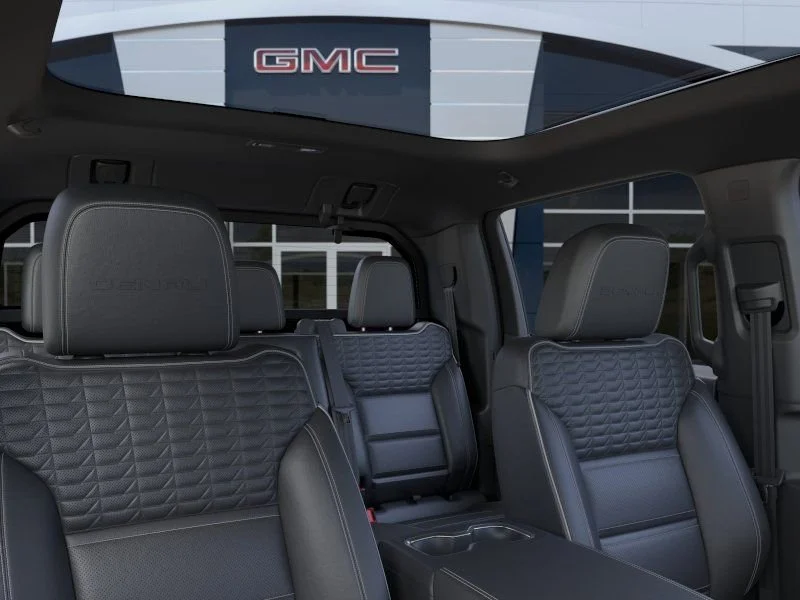 2025 GMC Sierra EV Denali - Photo 24