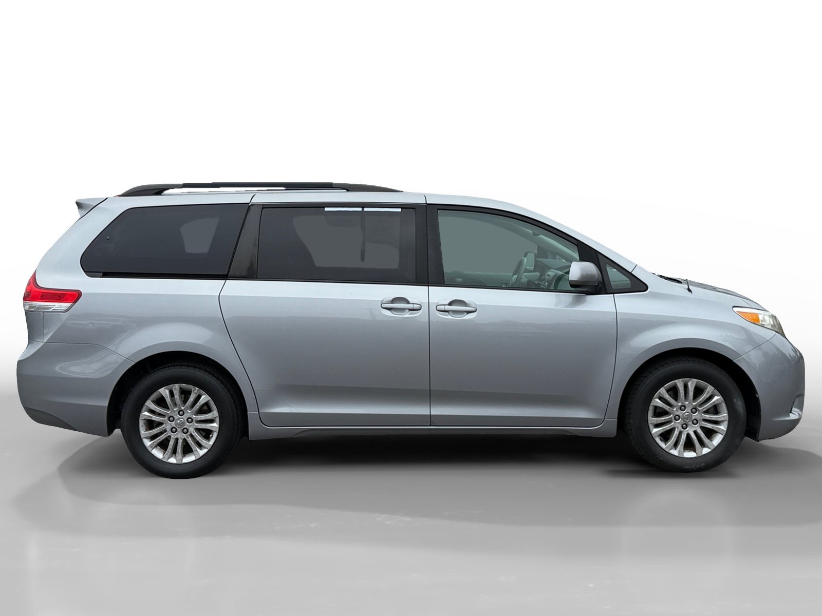 Used 2012 Silver Sky Metallic Toyota XLE image 6