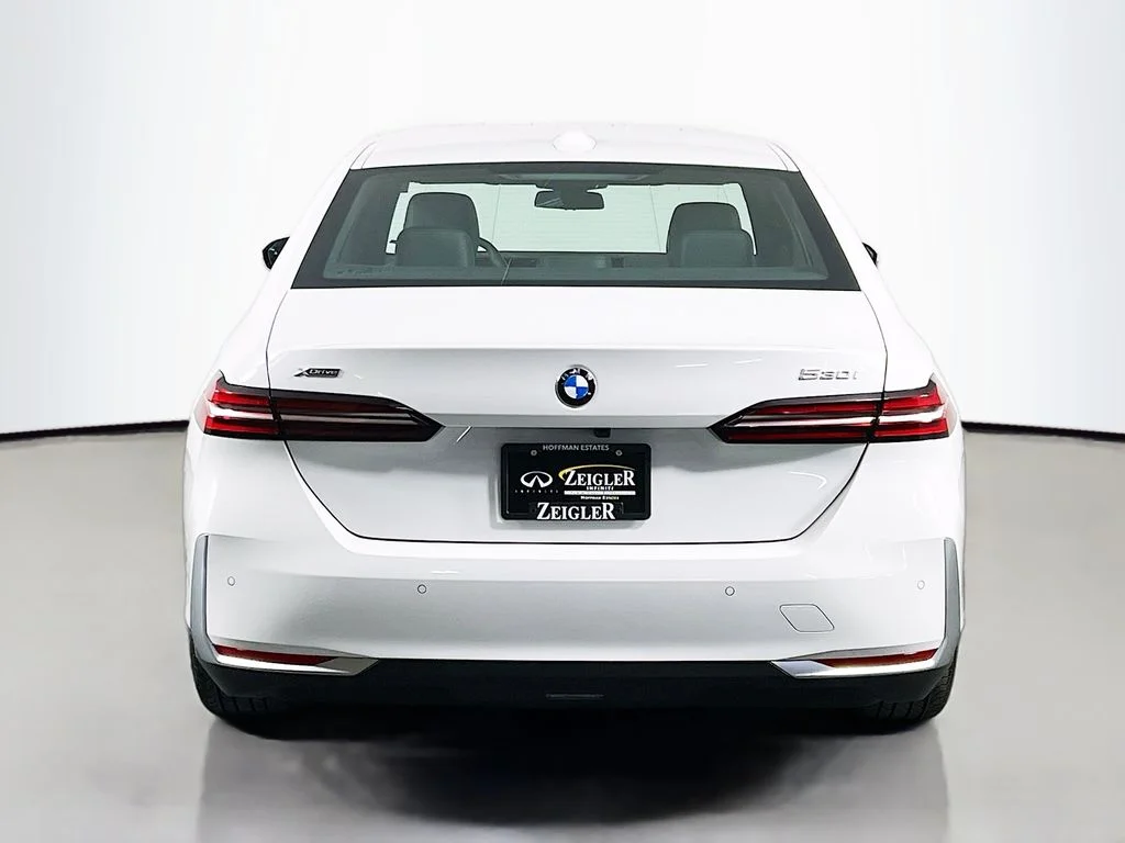 Used 2026 White BMW 530i xDrive image 6