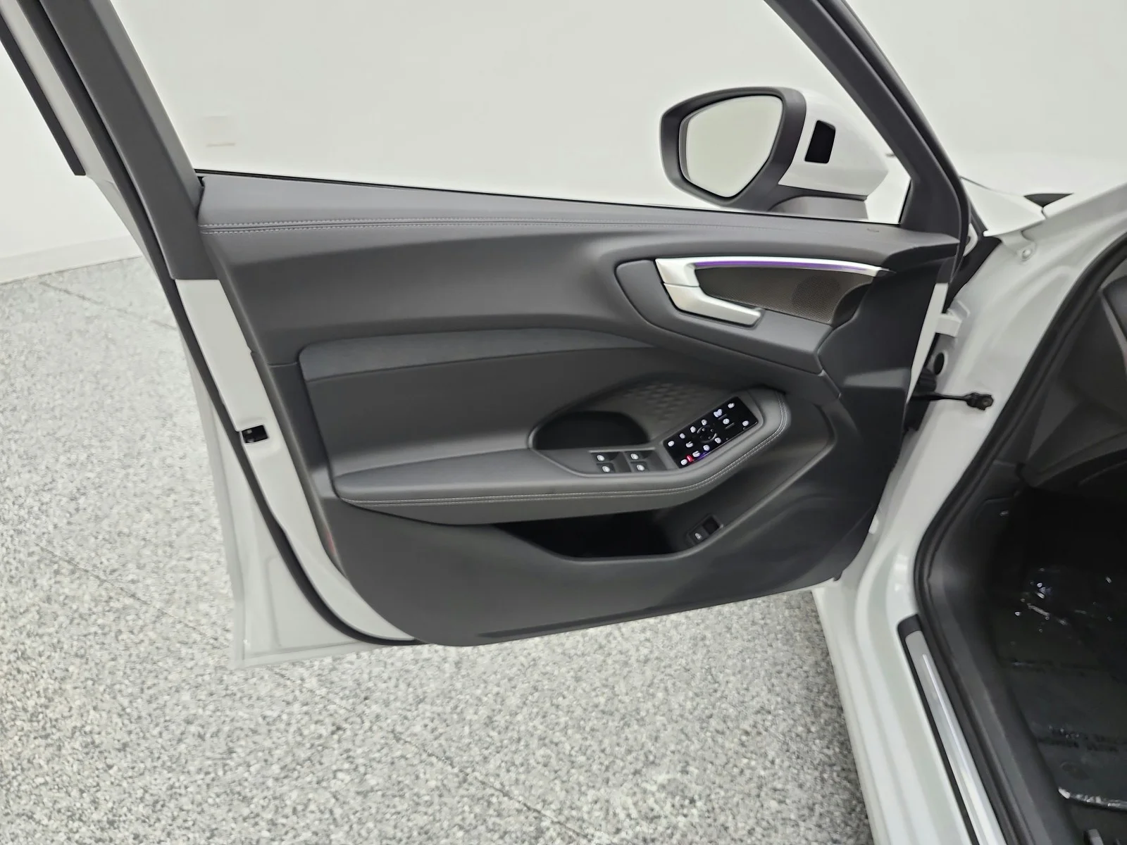 Used 2025 Glacier White Metallic Audi Premium Plus image 15