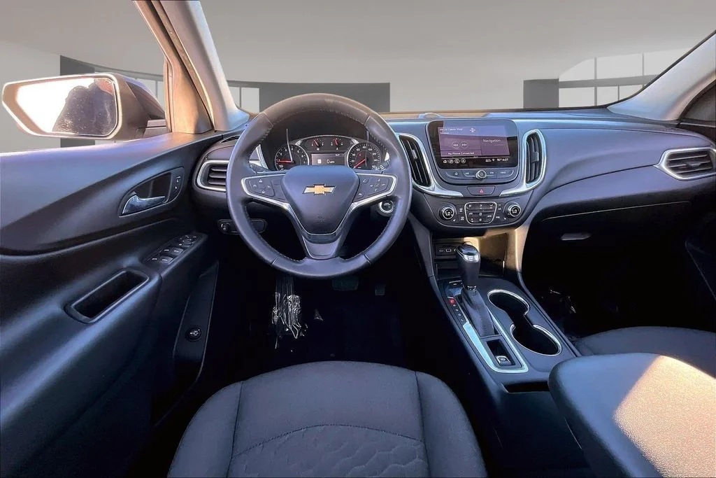 Used 2019 Gray Chevrolet LT image 8
