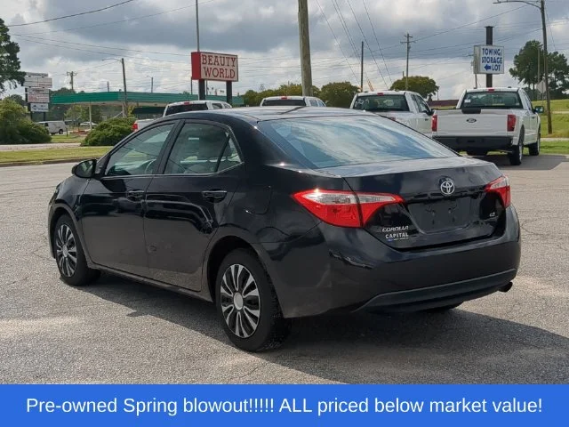 Used 2016 Black Toyota LE image 11