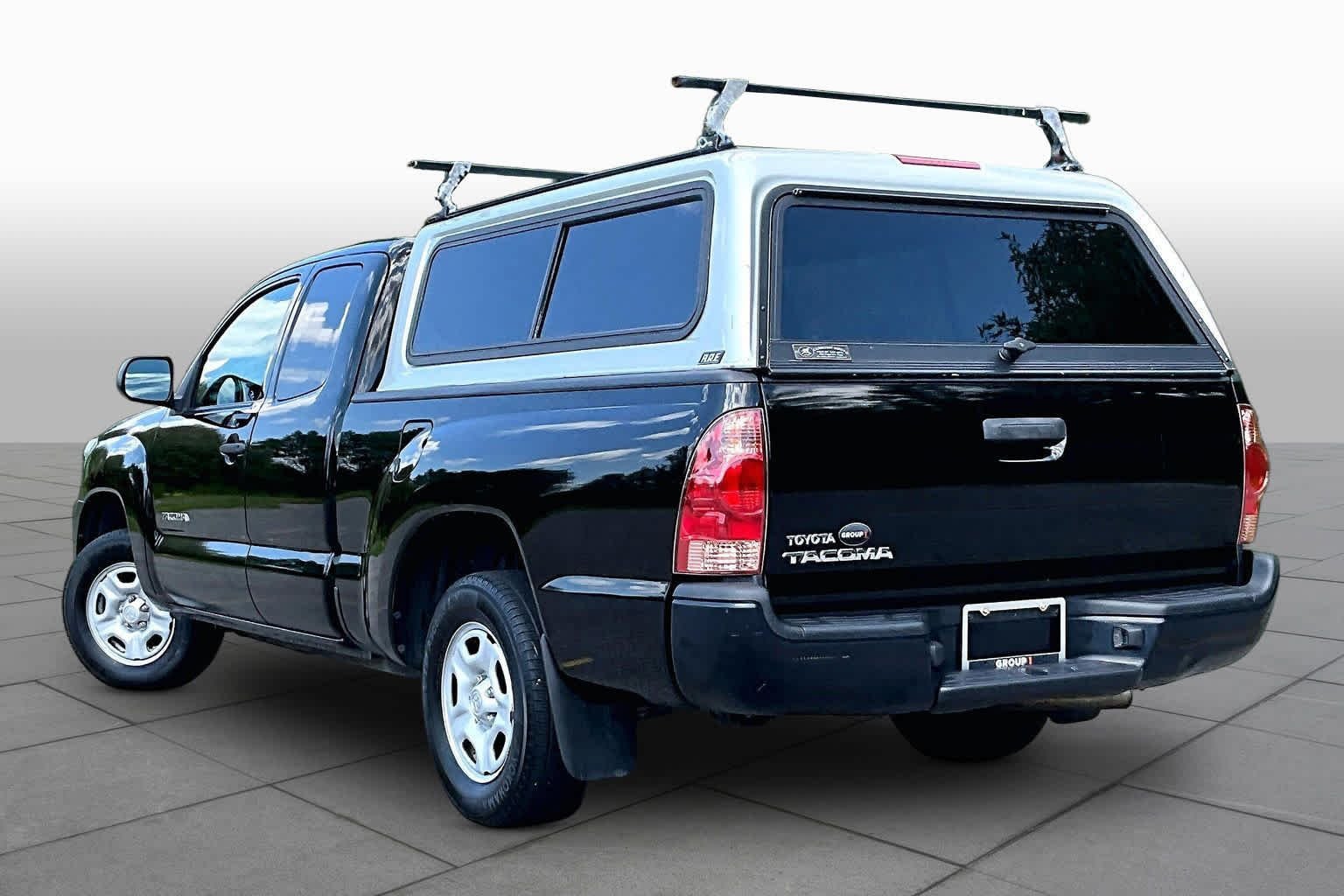 Used 2015 Black Toyota  image 11