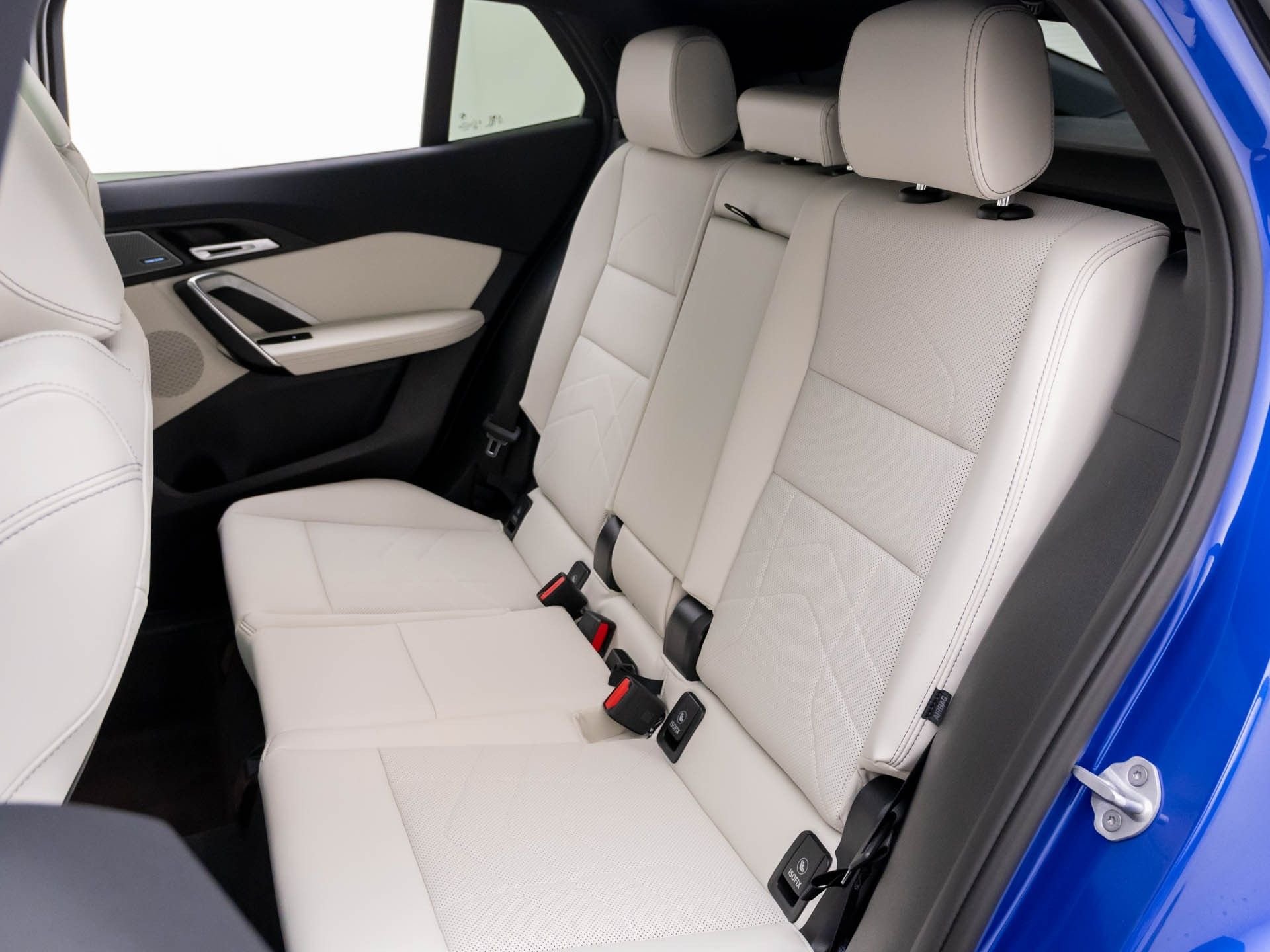 New 2026 Portimao Blue Metallic BMW xDrive28i image 18